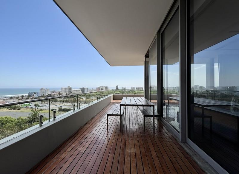 3 Bedroom Property for Sale in Green Point Western Cape